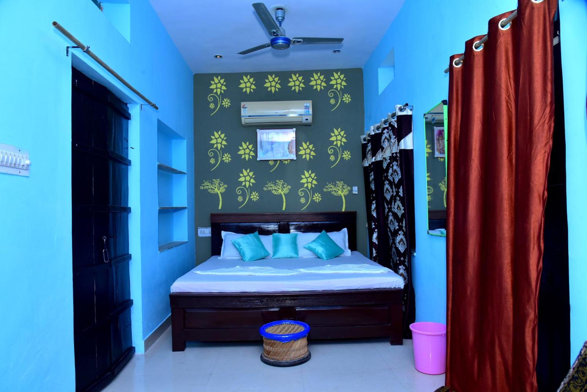 Hotel Moon Light พุชการ์ ภายนอก รูปภาพ